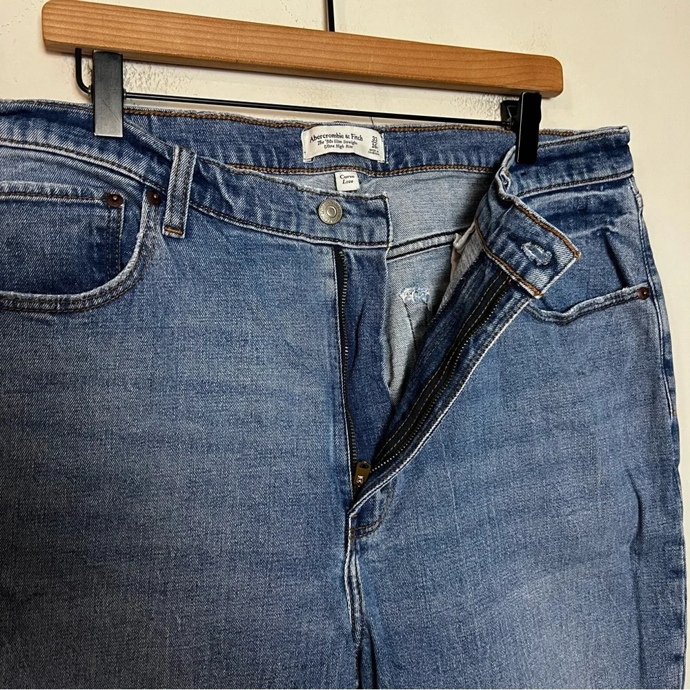 ABERCROMBIE- Curve Love Ultra High Rise 90s Slim Straight Jean Denim Blue - Picture 6 of 8
